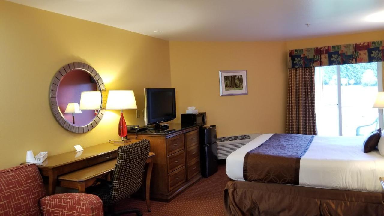 Dew Drop Inn Forks Exterior photo